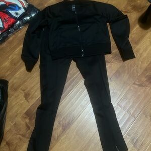 Medium tracksuit